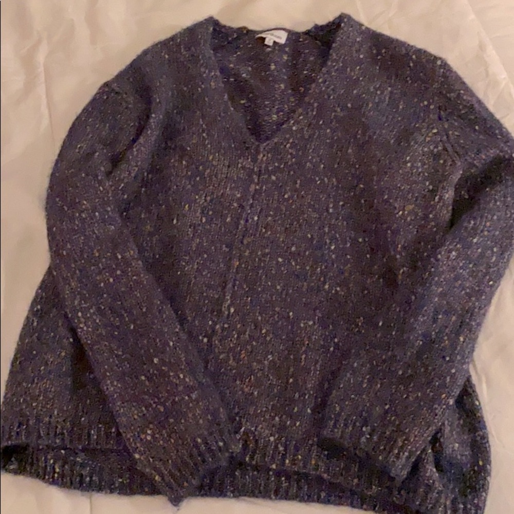Speckled v neck sweater